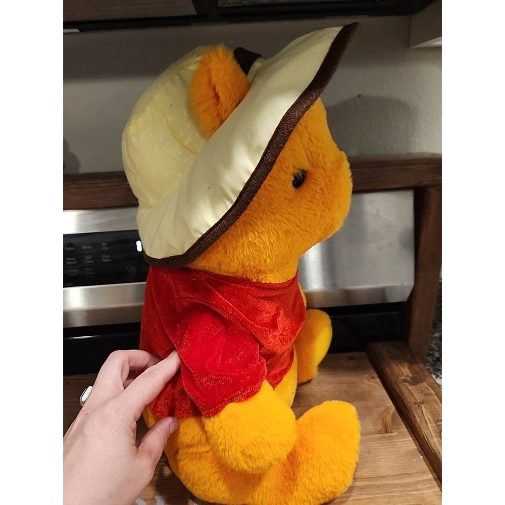 Winnie The‎ Pooh Plush Bear Safari Hat  Red Shirt 18
